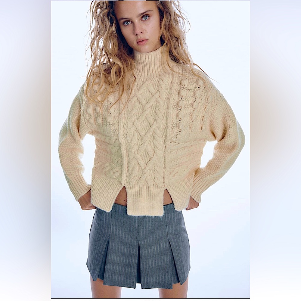 ZARA CABLE KNIT POMPOM SWEATER